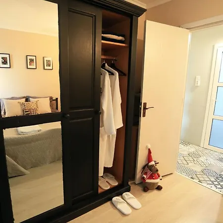Royal Palace Self Check In Apartment *